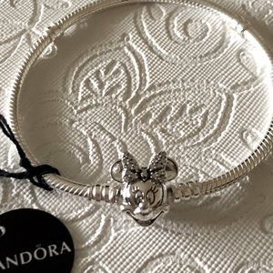 Pandora Sparking Mini Mouse Disney 7.5 bracelet